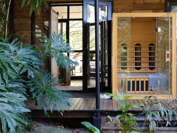 Photo 8 for Island Treehouse Retreat