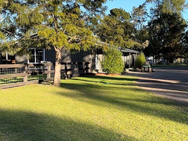 Photo 18 for Redbank Retreat, A home among the gum trees