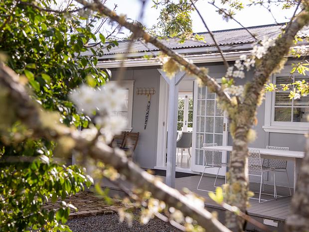 Photo 20 for Blossoms and Baths - Orchard Cottage