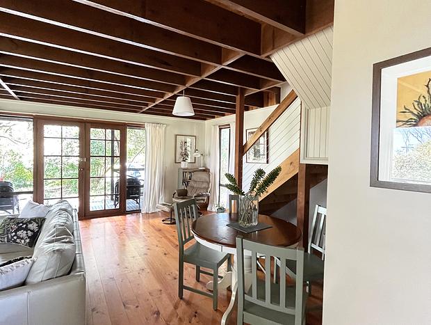Photo 8 for Citta Cottage - a coastal oasis