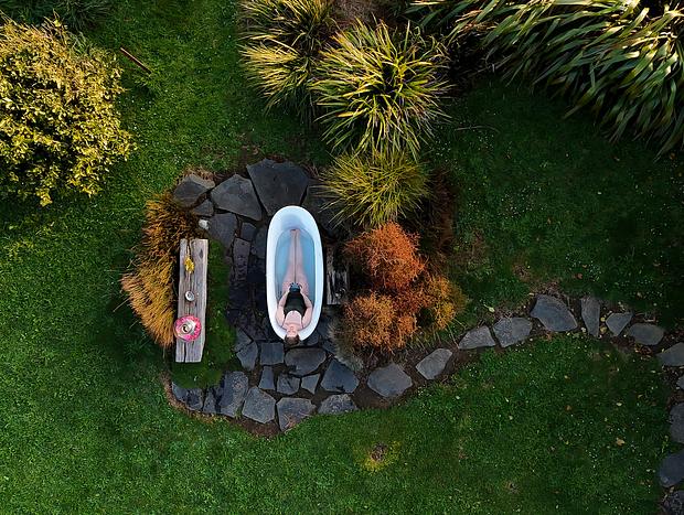Photo 3 for Outdoor bath bliss