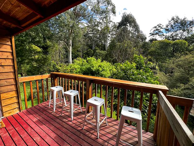 Photo 5 for Warby Serenity: Nature Escape with Outdoor Tubs & Fireplace