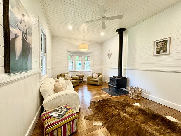 Photo 8 for Hillview Cottage