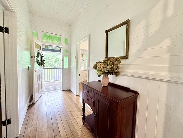 Photo 16 for Hillview Cottage