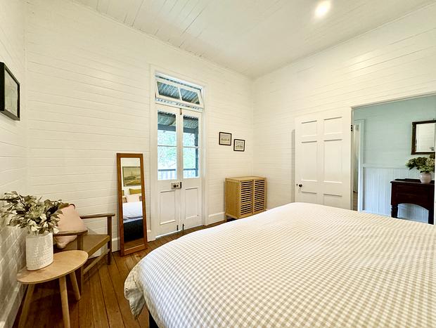 Photo 25 for Hillview Cottage