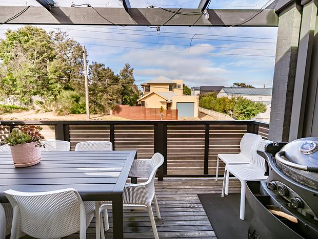 Photo 28 for Barwon Heads Beach House | Close to River & Shops