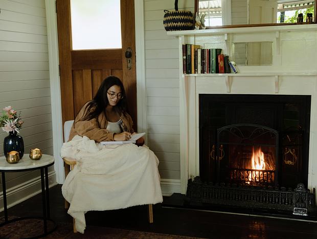 Photo 7 for Romance & Coziness at The Rose Cottage