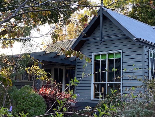 Photo 8 for Gate House Cottage Under The Oak Tree