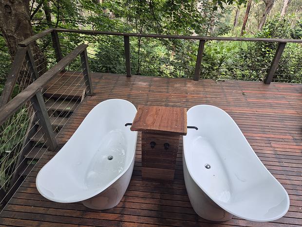 Photo 13 for Stargazing in the 2 Luxe outdoor baths