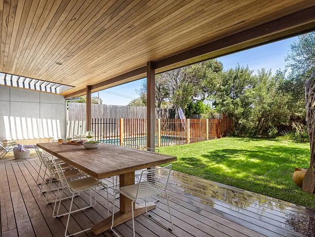Photo 30 for Ivy Tyrone - Gas heated Pool - Stunning Renovation