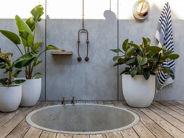 Photo 5 for Ivy Tyrone - Gas heated Pool - Stunning Renovation