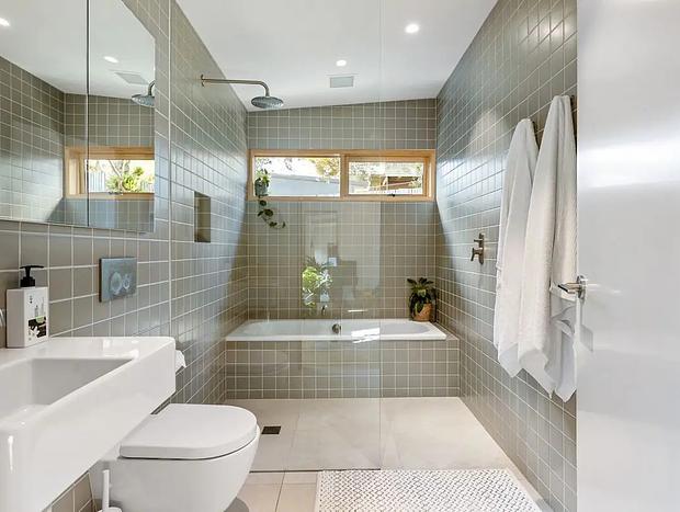 Photo 29 for Ivy Tyrone - Gas heated Pool - Stunning Renovation