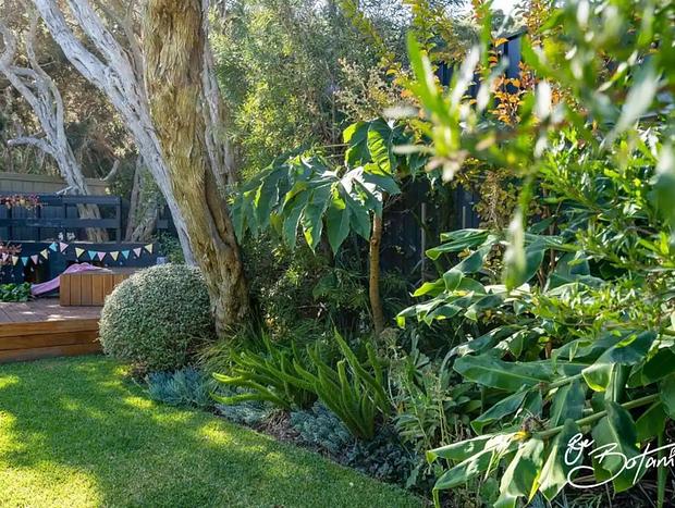 Photo 19 for Rye Botanica - Swim Spa - Renovated - Amazing Garden