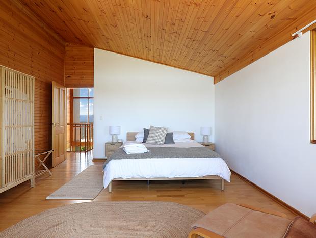 Photo 9 for Mountain Top Chalet with 360 Views