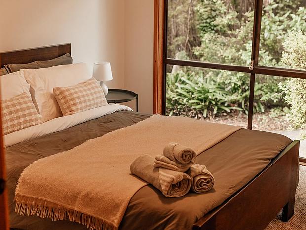 Photo 20 for Warby Serenity: Nature Escape with Outdoor Tubs & Fireplace
