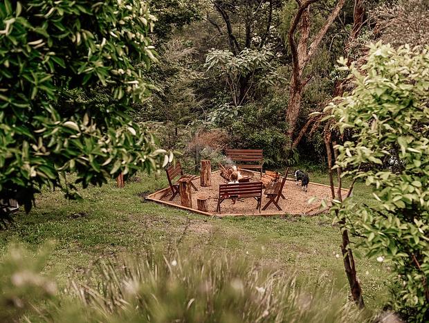 Photo 4 for Warby Serenity: Nature Escape with Outdoor Tubs & Fireplace
