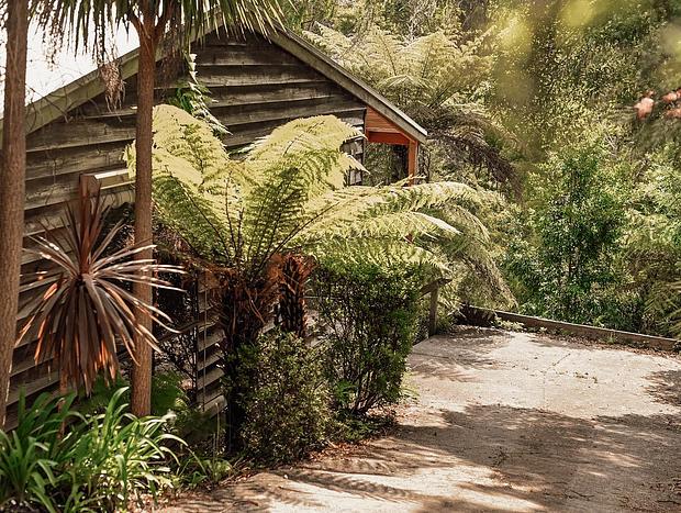 Photo 23 for Warby Serenity: Nature Escape with Outdoor Tubs & Fireplace