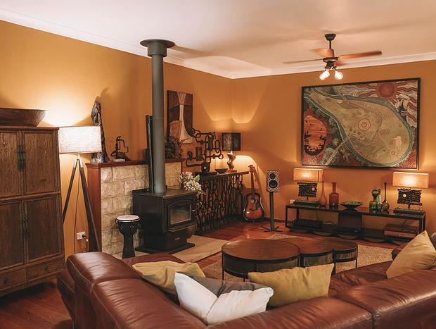 Photo 11 for Nulla Nulla Riverside Homestead - sleeps 8 folks, & dog friendly
