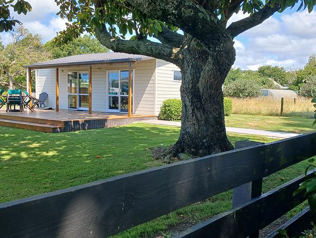 Photo 23 for Cute Modern Guest Cottage on Rural Setting
