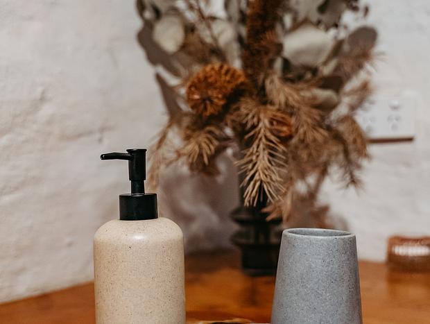 Photo 37 for Sandon Ridge Studio