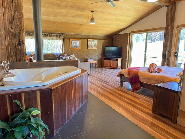 Photo 10 for Spring Creek Love Shack