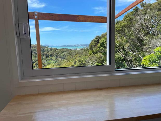 Photo 6 for Private with Stunning Ocean and Bush Views- Tui View Cabin