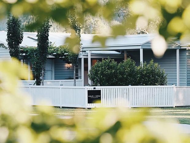 Photo 5 for The Tradesmans Cottage - One