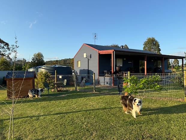 Photo 10 for Escape to The Wattle Lodge