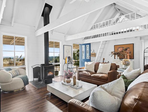 Photo 16 for Honey Hill - Daylesford Region