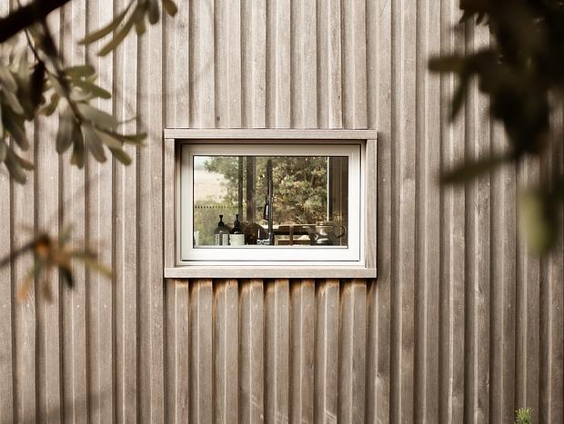 Photo 51 for Eco Shipping Container Home