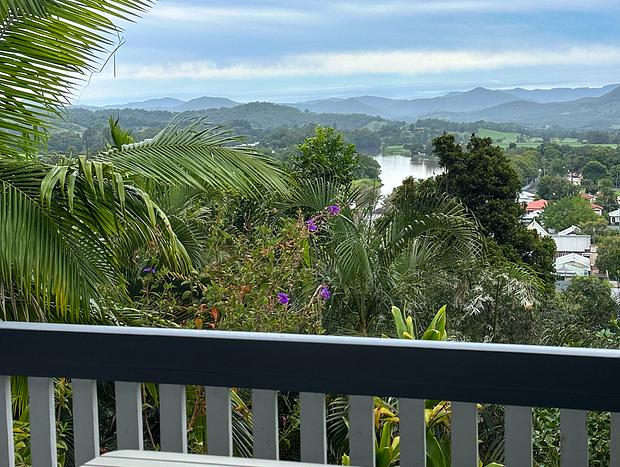 Photo 36 for Rainforest living in the heart of Mur'bah