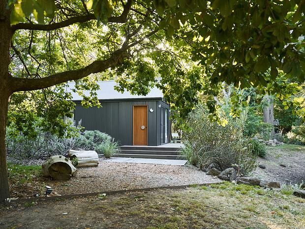 Photo 19 for Laidback Banksia