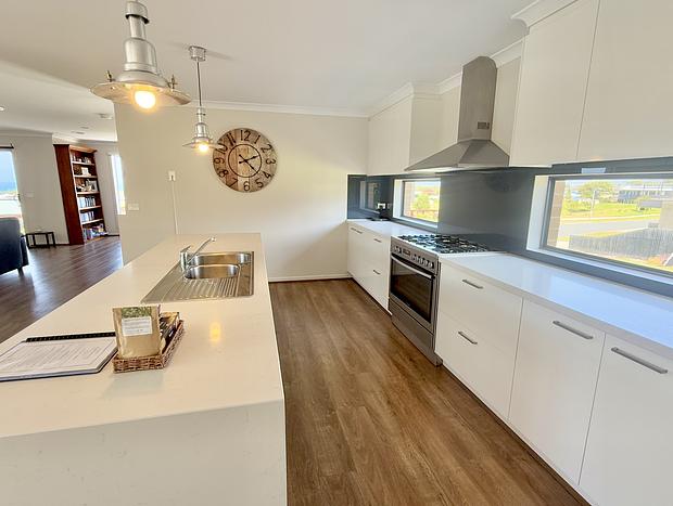 Photo 9 for Shellina - Dog friendly holidays at Apollo bay