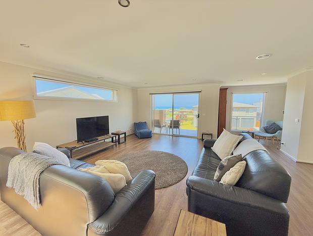 Photo 16 for Shellina - Dog friendly holidays at Apollo bay