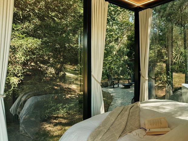 Photo 11 for Yarra Valley Mirror Home with Stunning Bath & Gardens