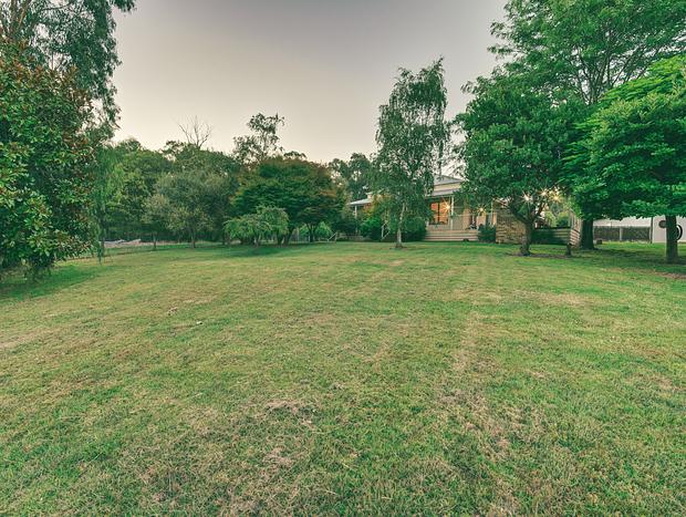 Photo 36 for Country House Retreat - luxury farmhouse with outdoor hot tub & pizza oven
