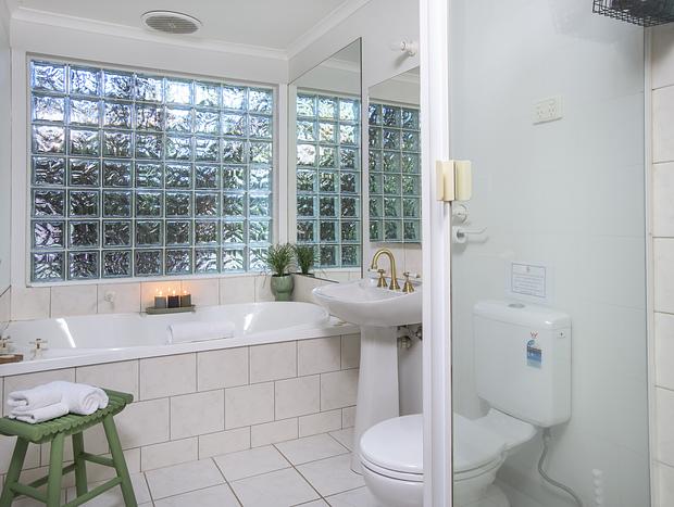 Photo 18 for Romantic Botanica Retreat – A Peaceful Hideaway for Two