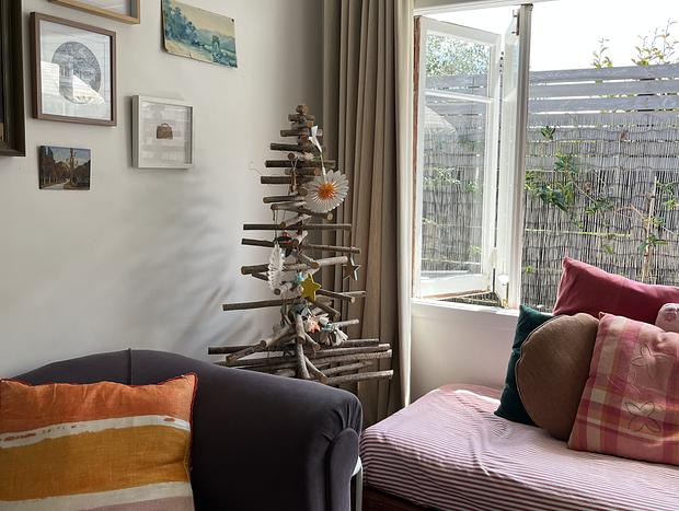 Photo 12 for Karaka Surf Cottage