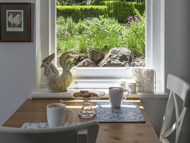 Photo 6 for Gatehouse Cottage - A Romantic Retreat at Moulton Park Estate