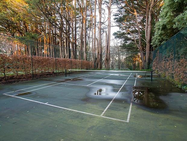 Photo 10 for Gatehouse Cottage - A Romantic Retreat at Moulton Park Estate