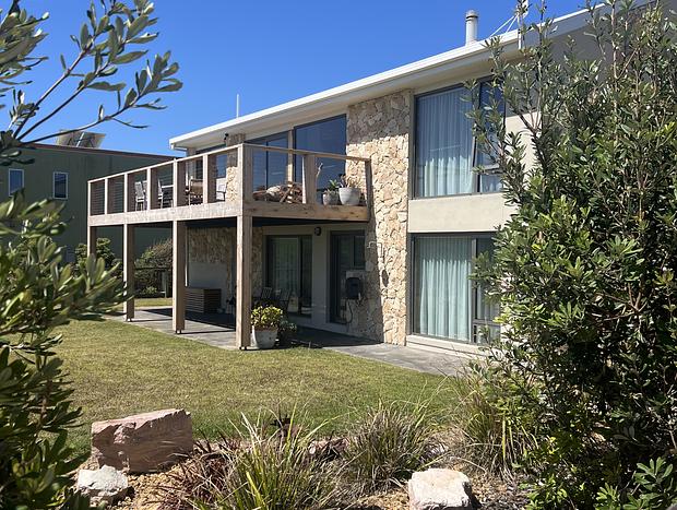 Photo 30 for Sunsets on Martyrs - Coastal Luxury Beach House