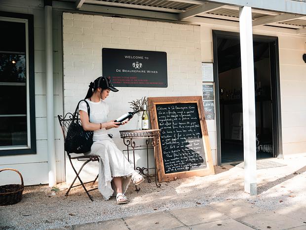 Photo 44 for Golden Glamping - Wildnest Farmstay – Kookaburra