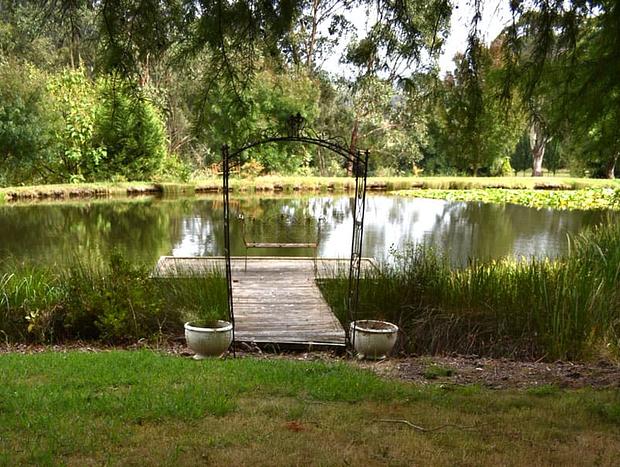 Photo 10 for Bower Bird Cottage - Farewell Summer, hello Autumn!