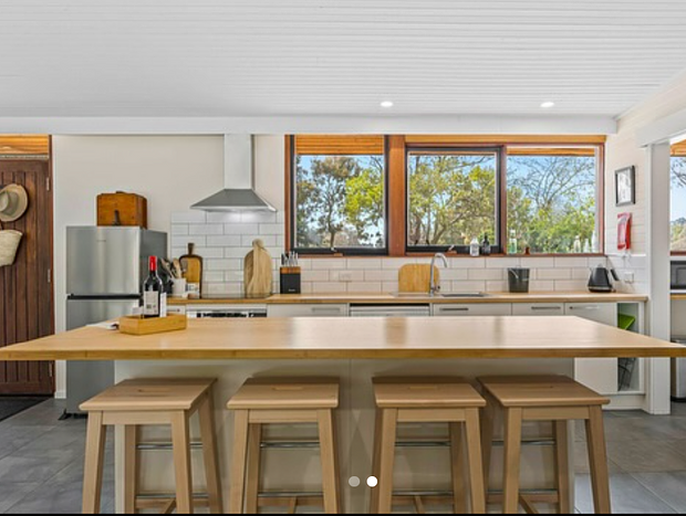 Photo 9 for Mingara Park Cottage