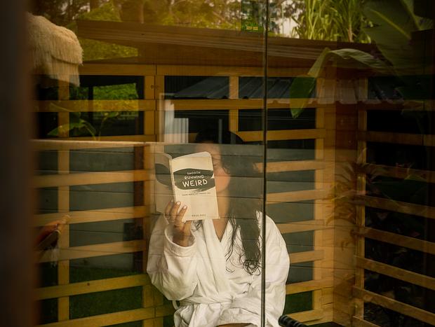 Photo 11 for Cozy Couples Tiny home: Sauna,Outdoor Bath, Fire pit