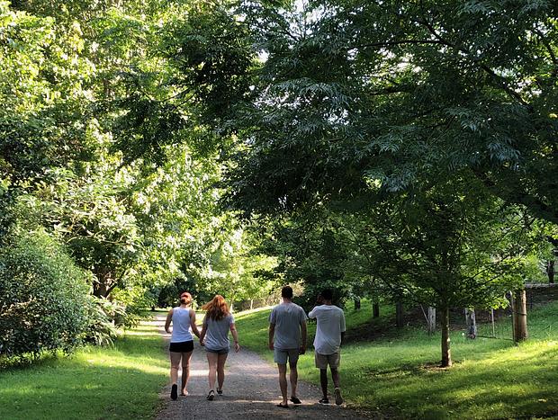 Photo 15 for Pet Friendly Luxury! at Cedar Tree Farm