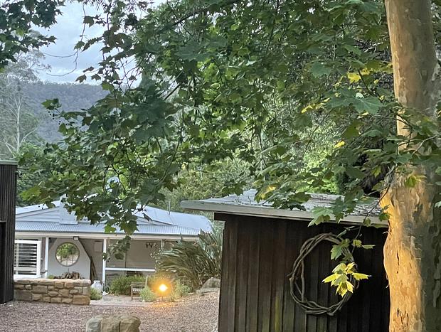 Photo 6 for Pet Friendly Luxury! at Cedar Tree Farm