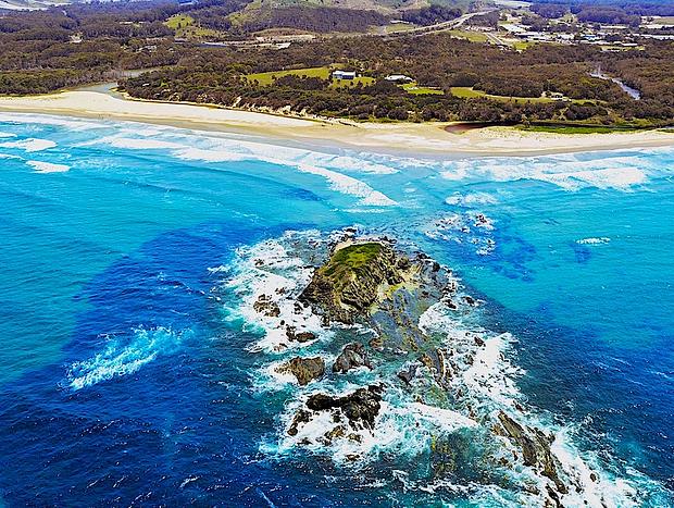 Photo 37 for Secluded Beachfront Haven with Wildlife & Sunsets Tranquilo Beach House
