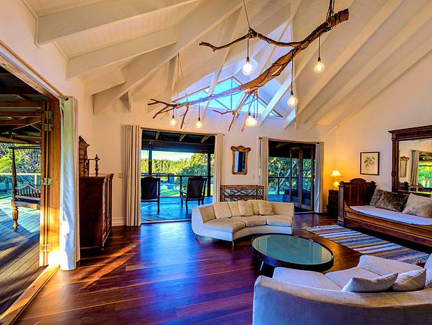 Photo 19 for Secluded Beachfront Haven with Wildlife & Sunsets Tranquilo Beach House