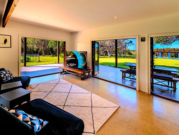 Photo 42 for Secluded Beachfront Haven with Wildlife & Sunsets Tranquilo Beach House